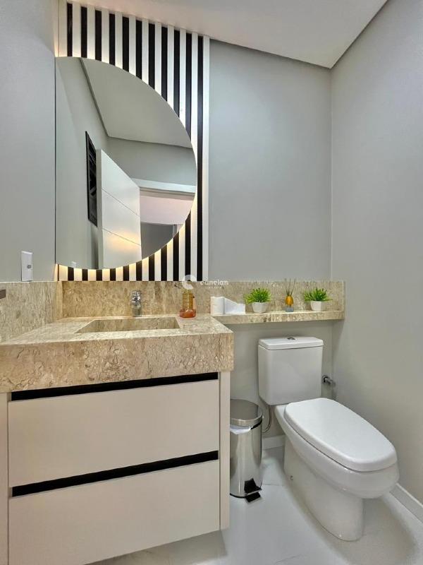 Casa à venda no Camobi: 