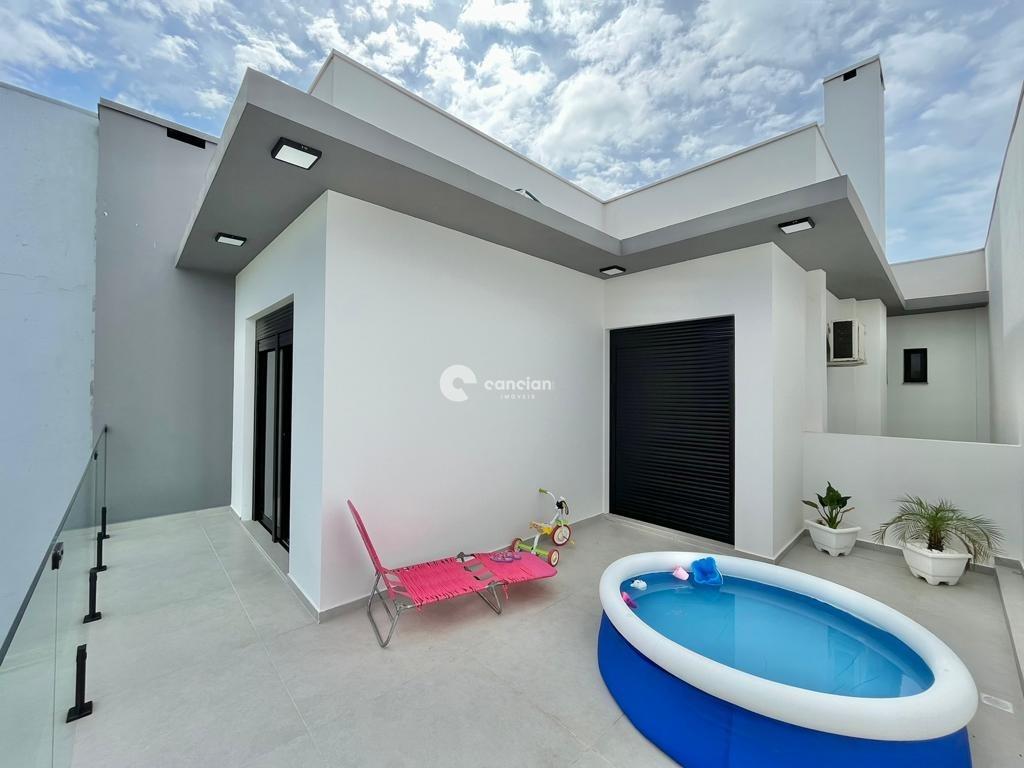 Casa à venda no Camobi: 