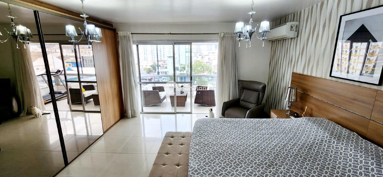 Cobertura à venda no Centro: