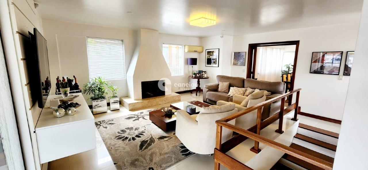 Cobertura à venda no Centro: