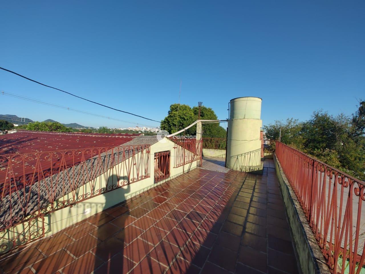 Casa à venda no Salgado Filho: