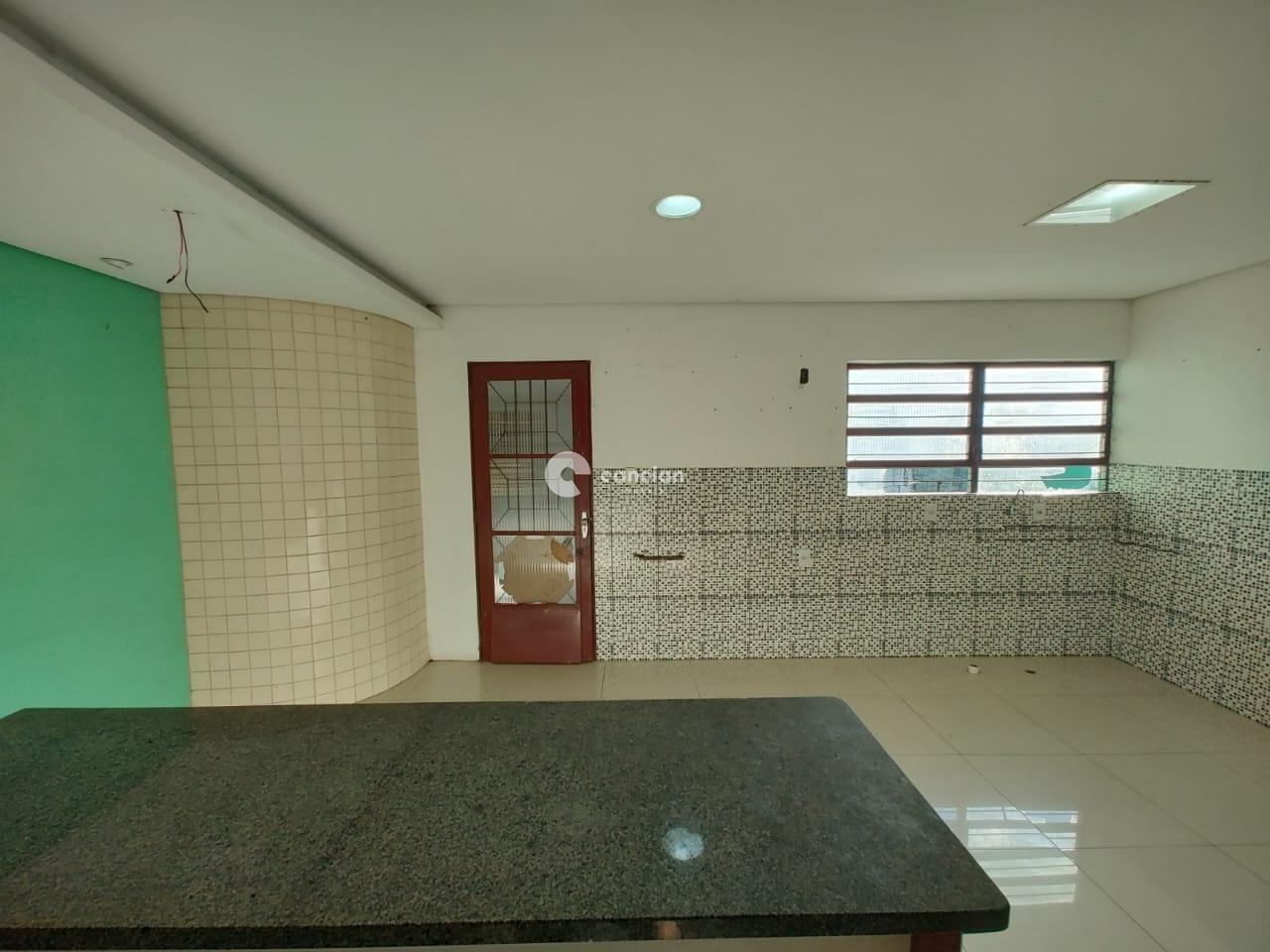 Casa à venda no Salgado Filho: