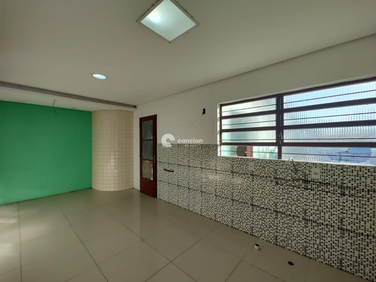 Casa à venda no Salgado Filho: