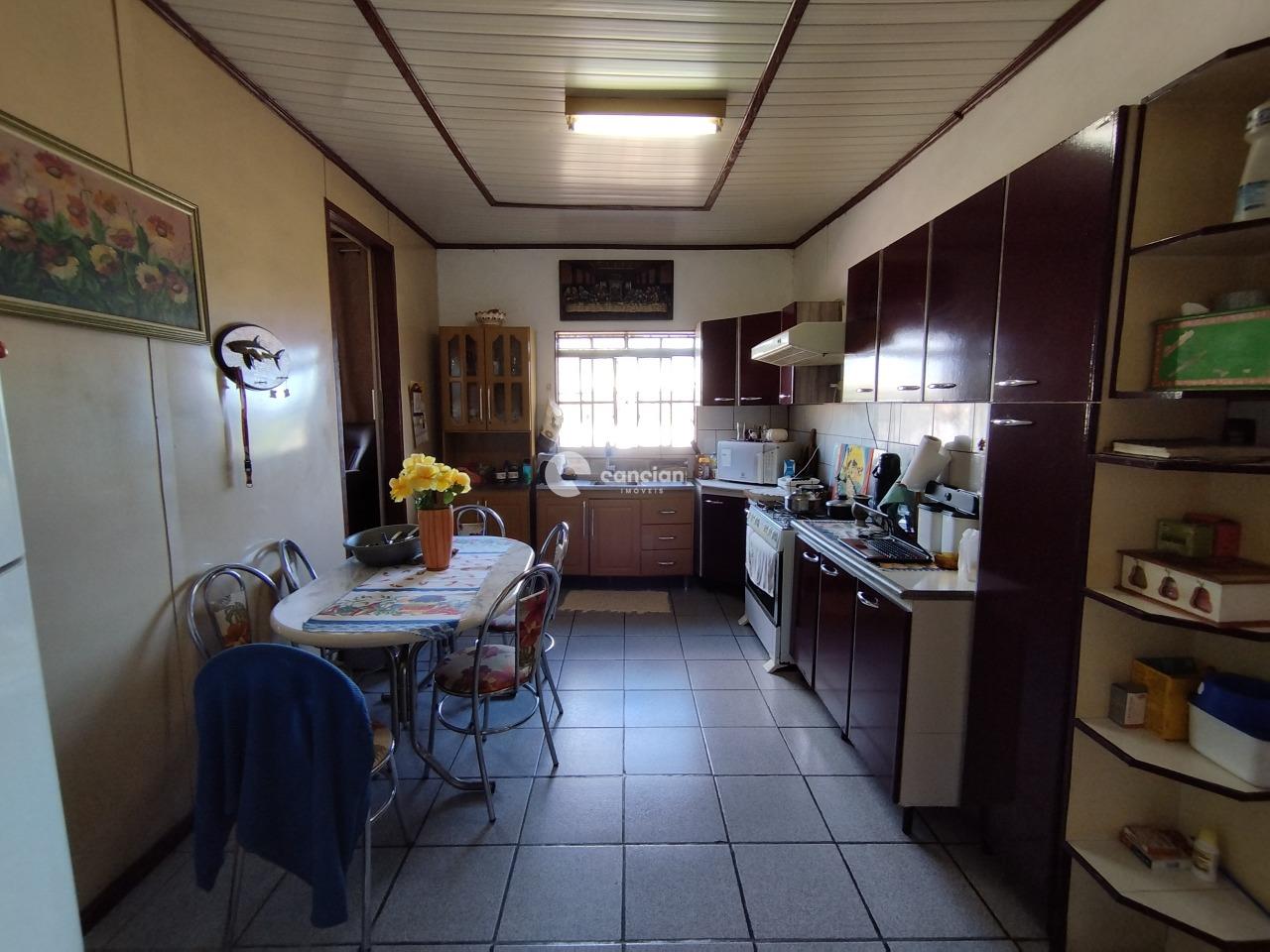 Casa à venda no São João: 