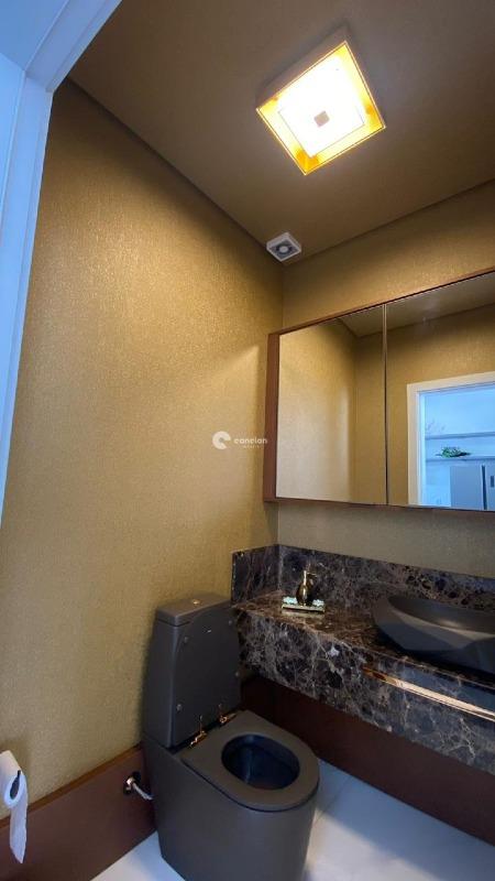 Casa à venda no Menino Jesus: