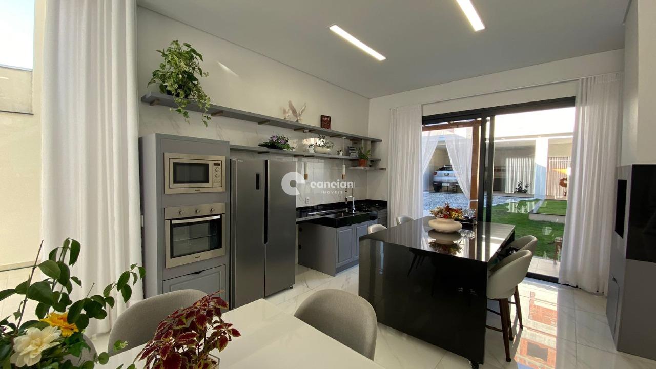 Casa à venda no Menino Jesus: