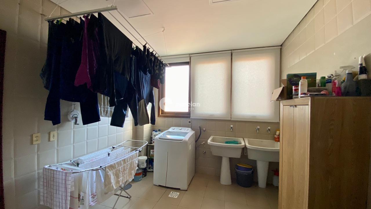 Apartamento à venda no Nossa Senhora Medianeira: Area de Serviço