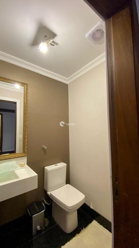 Apartamento à venda no Nossa Senhora Medianeira: Lavabo