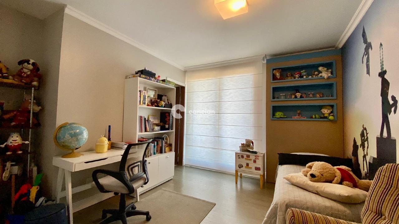 Apartamento à venda no Nossa Senhora Medianeira: Suíte 02