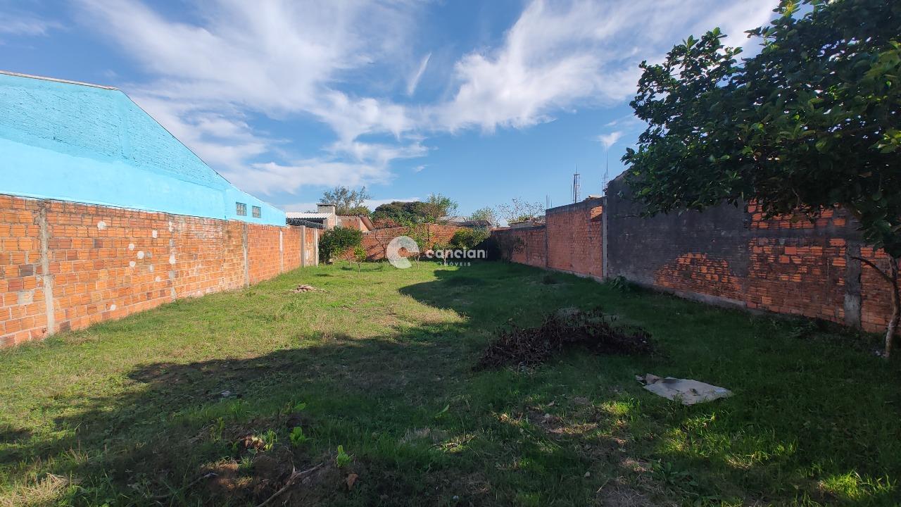 Terreno à venda no São João: 