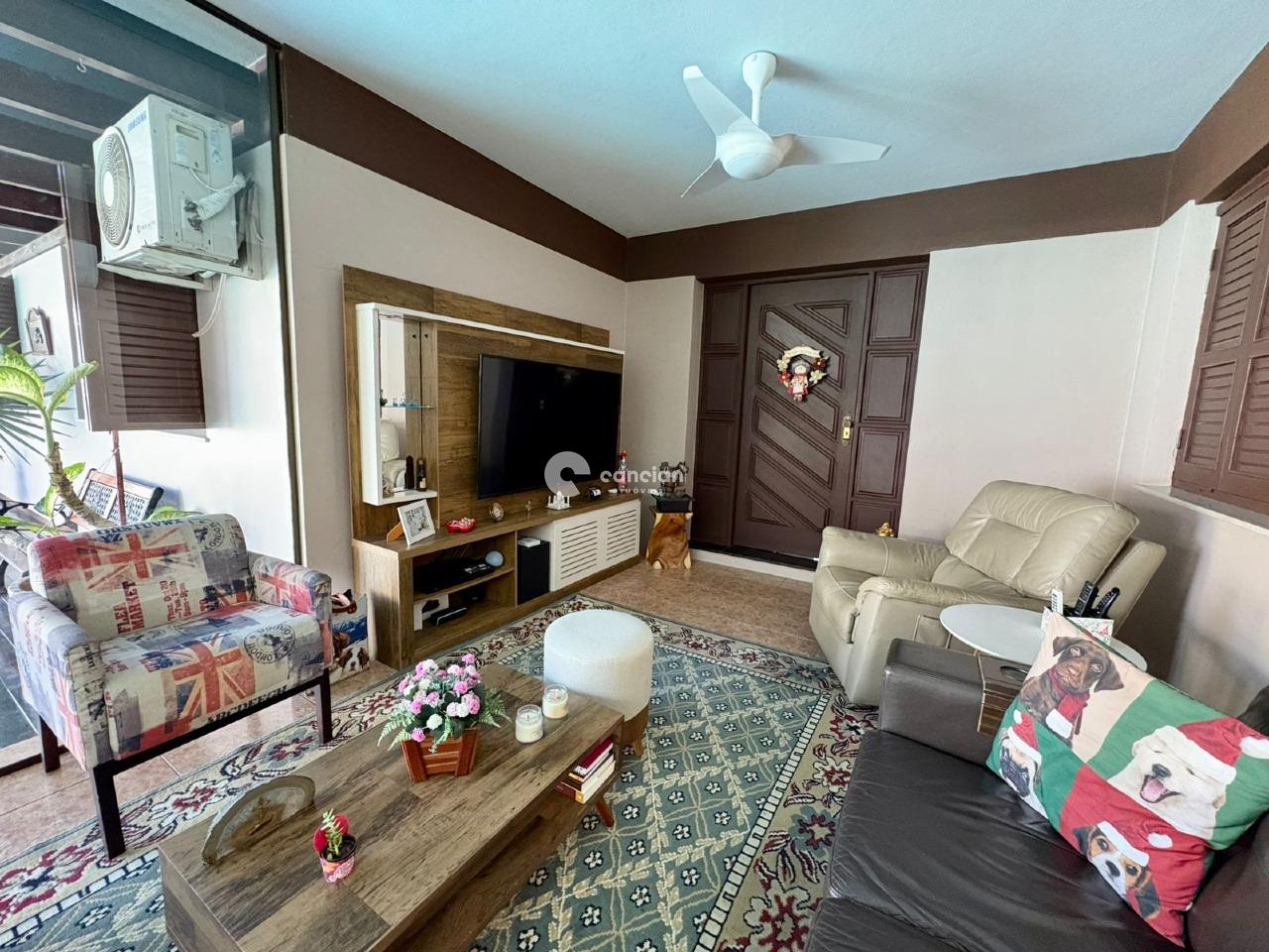 Casa à venda no Patronato: 