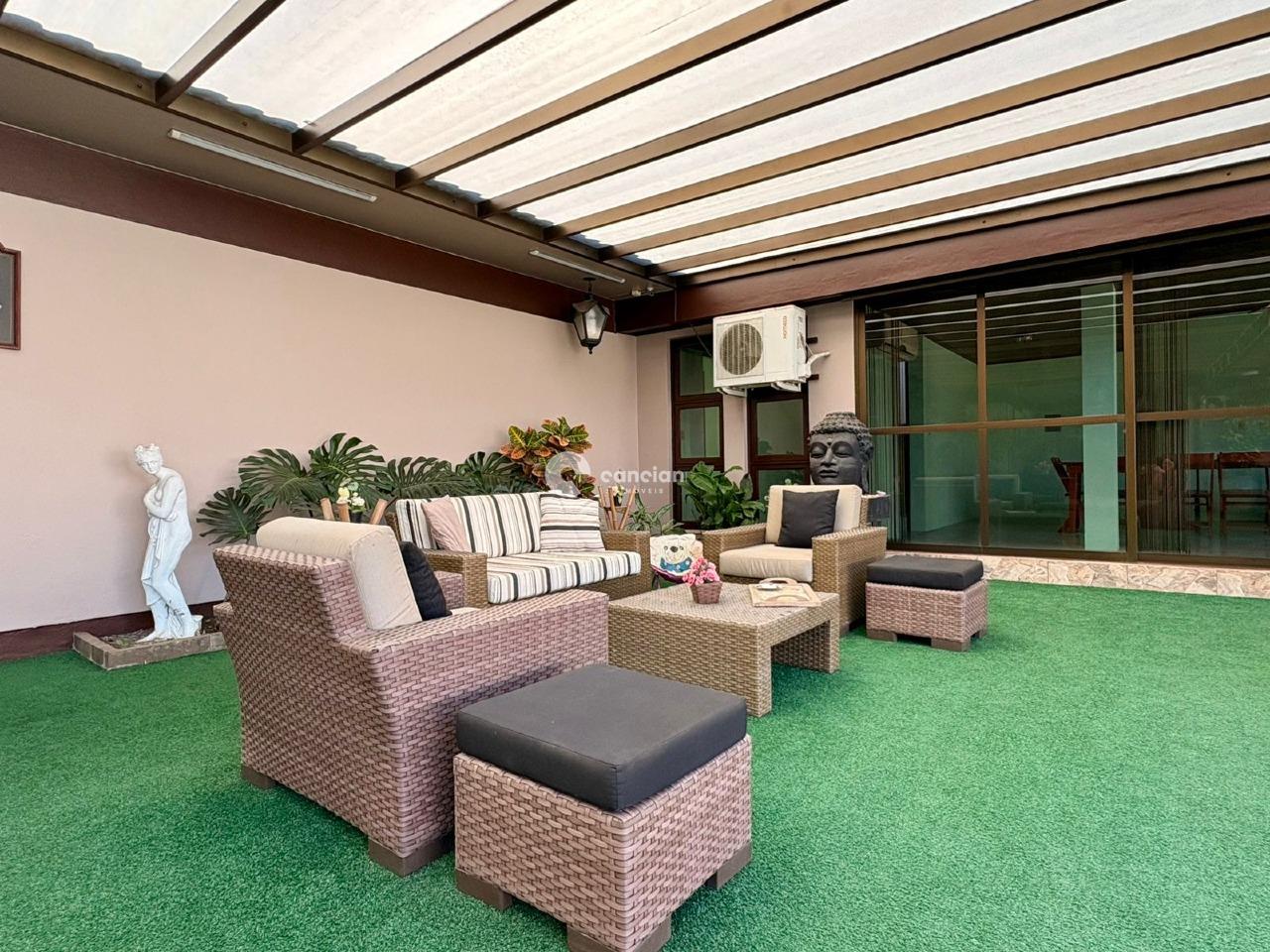 Casa à venda no Patronato: 