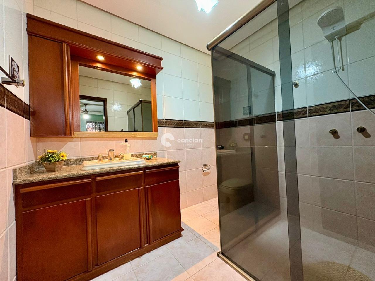 Casa à venda no Patronato: 