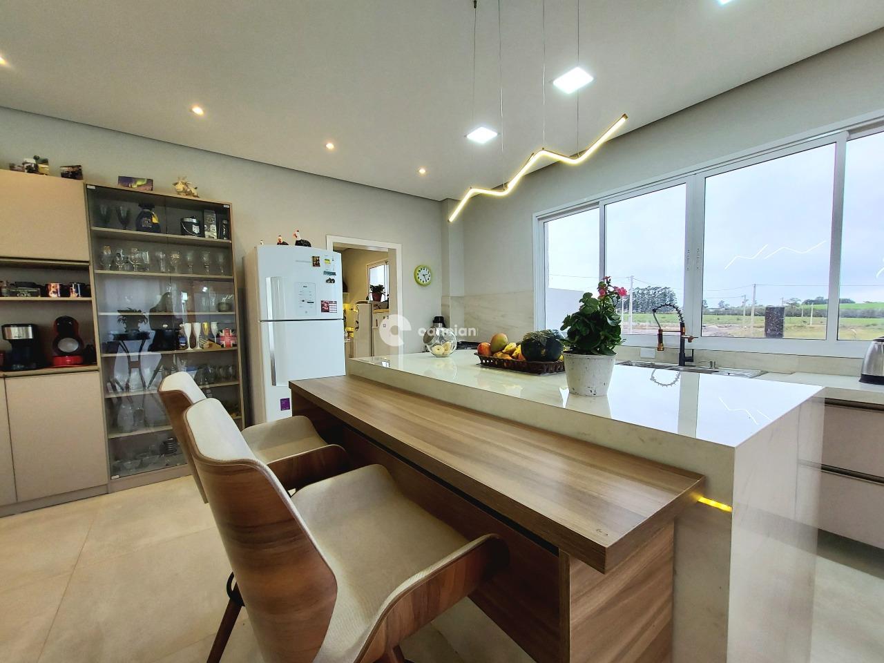 Casa de Condomínio à venda no Camobi: