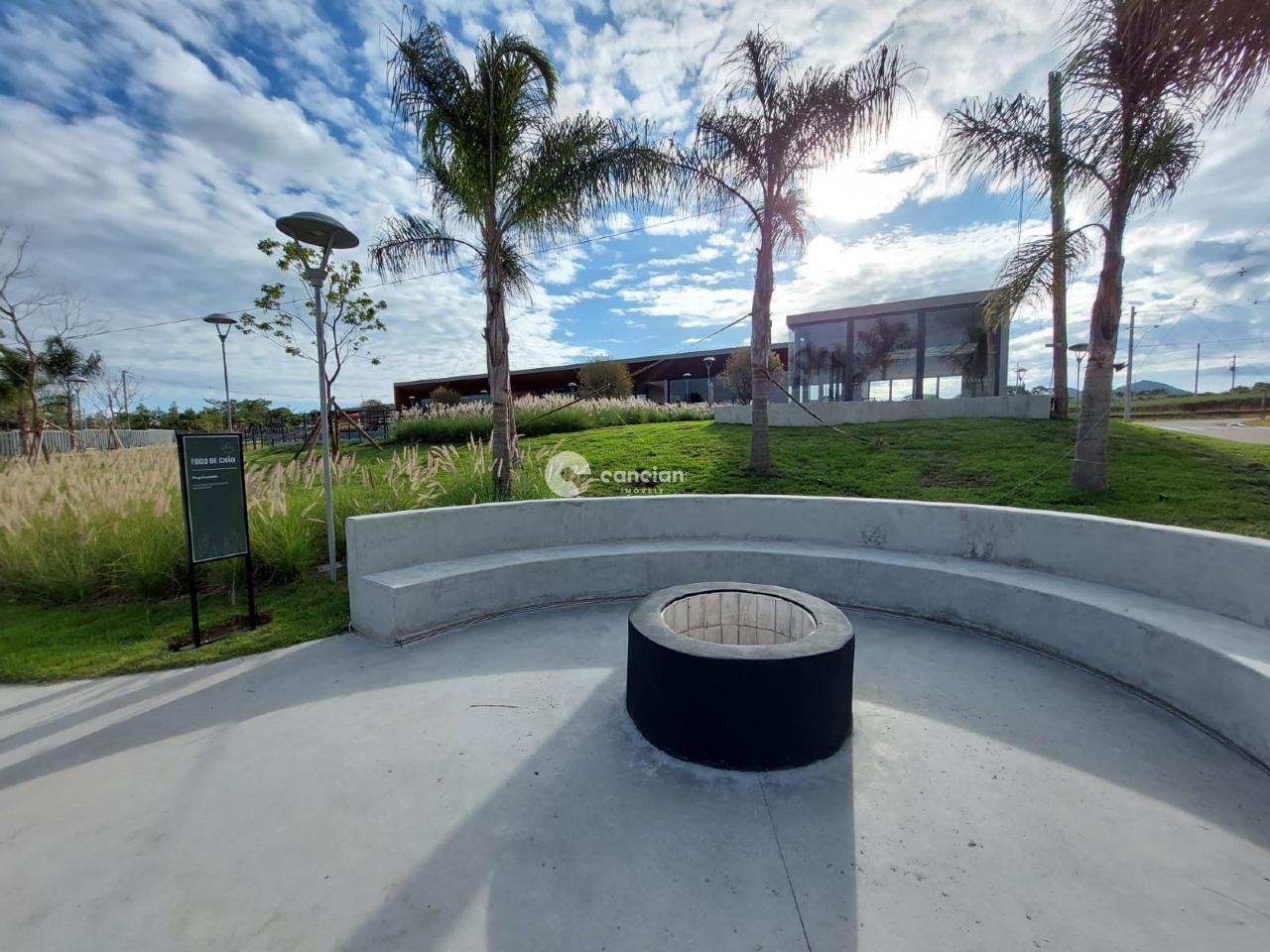 Terreno em condomínio à venda no Camobi: 