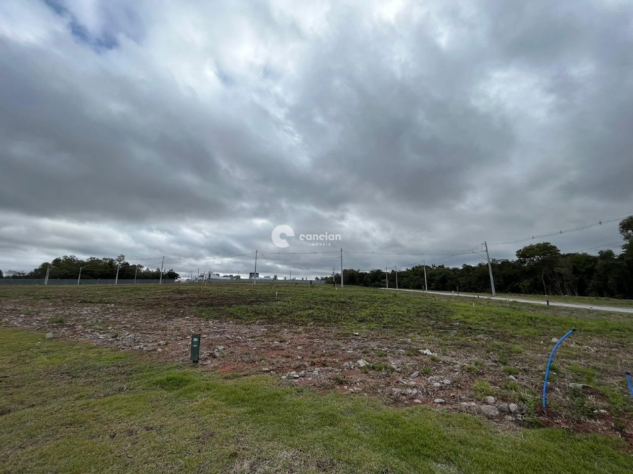 Terreno em condomínio à venda no Camobi: 