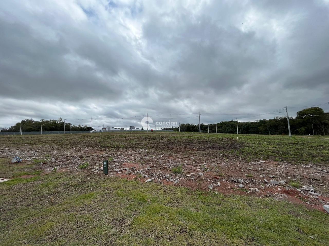 Terreno em condomínio à venda no Camobi: