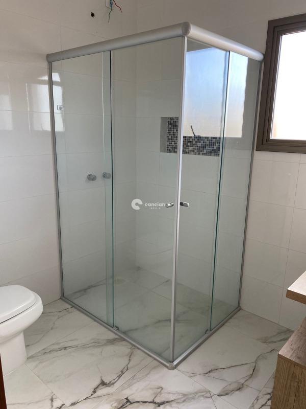 Casa de Condomínio à venda no Tomazetti: 