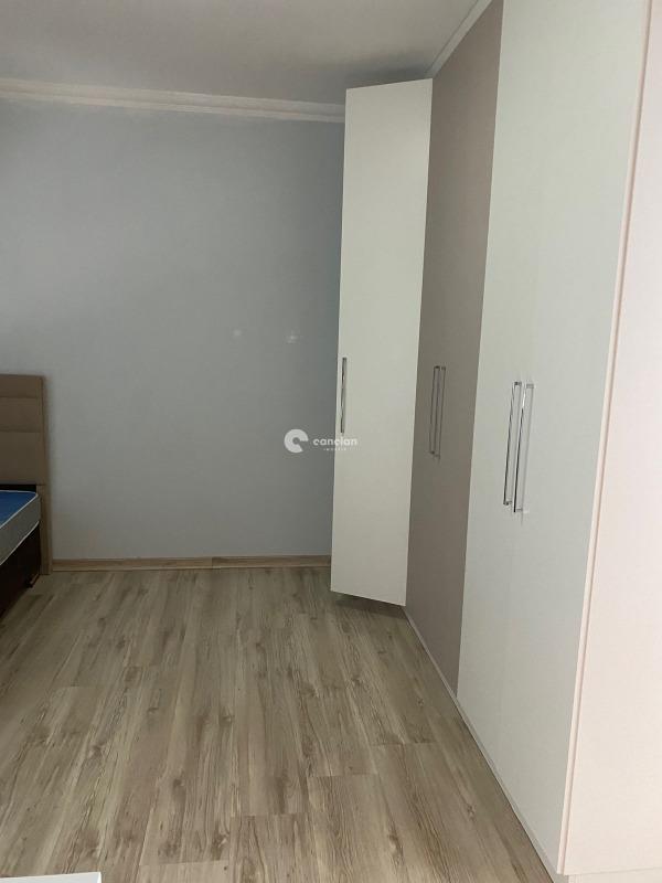 Casa de Condomínio à venda no Tomazetti: 