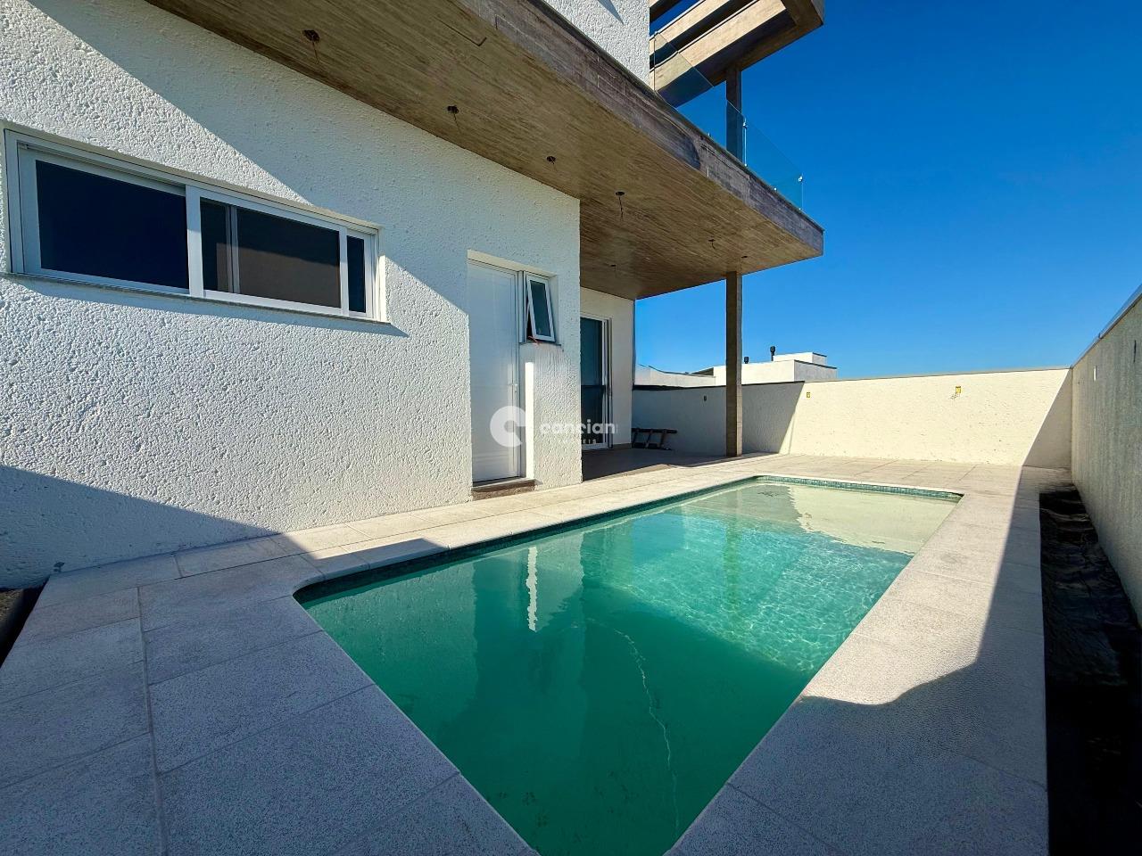 Casa de Condomínio à venda no Tomazetti: 