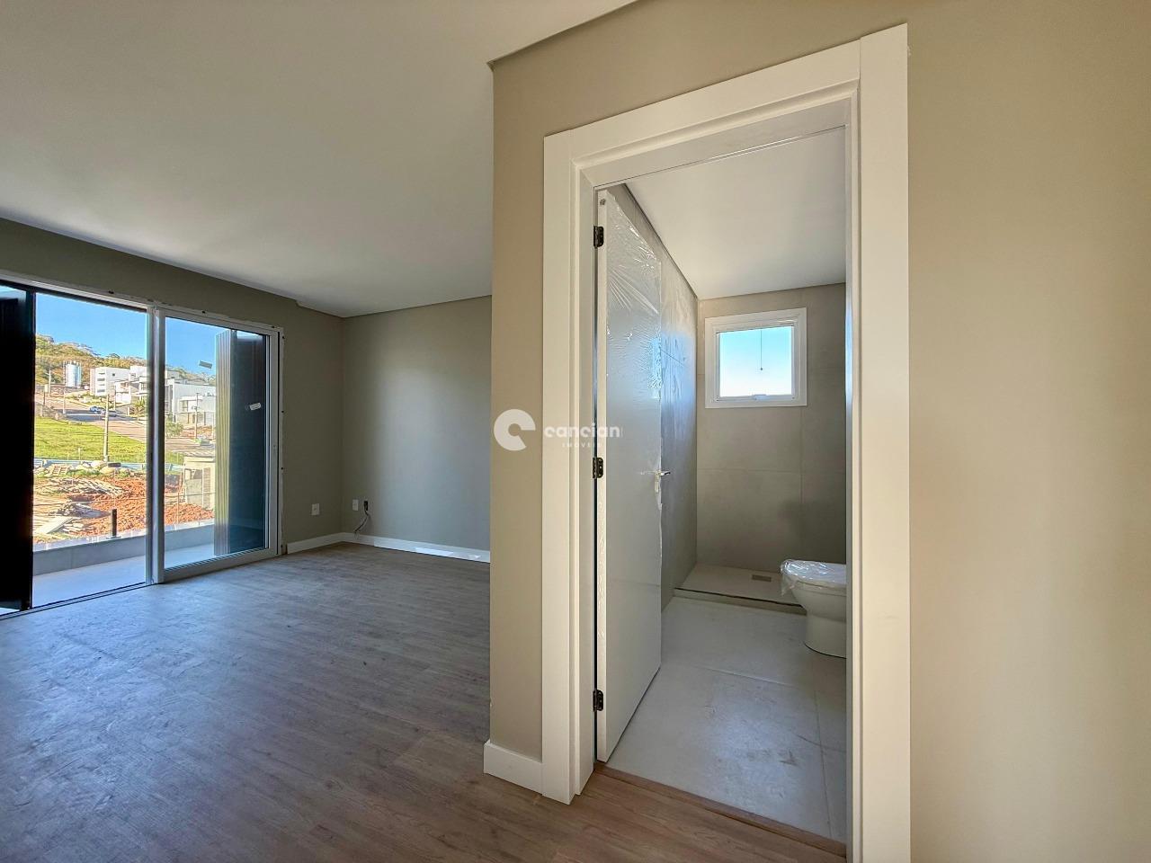 Casa de Condomínio à venda no Tomazetti: 