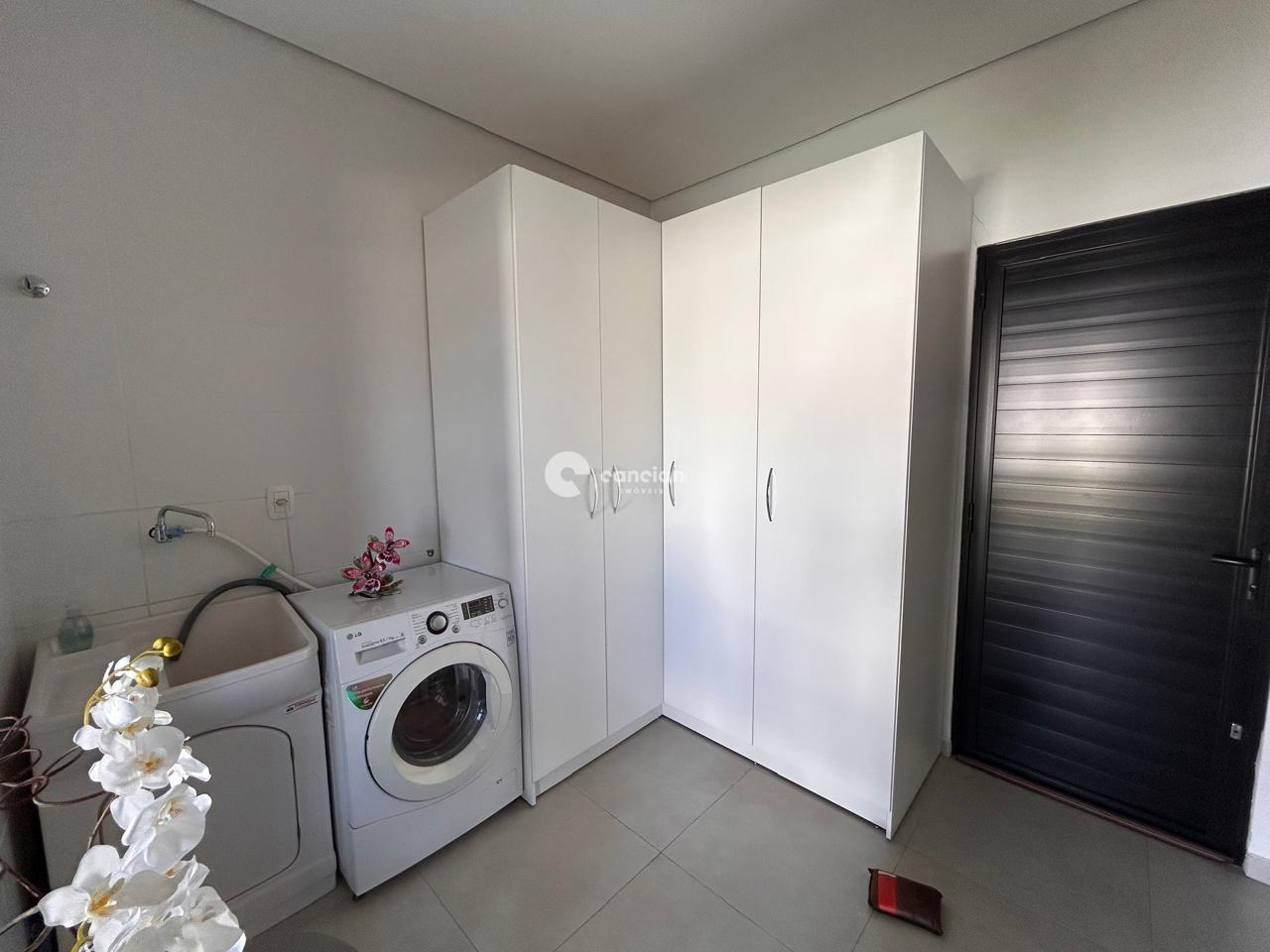 Casa à venda no Pinheiro Machado: