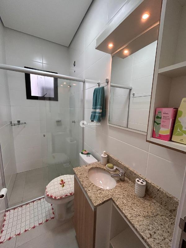 Casa à venda no Pinheiro Machado: