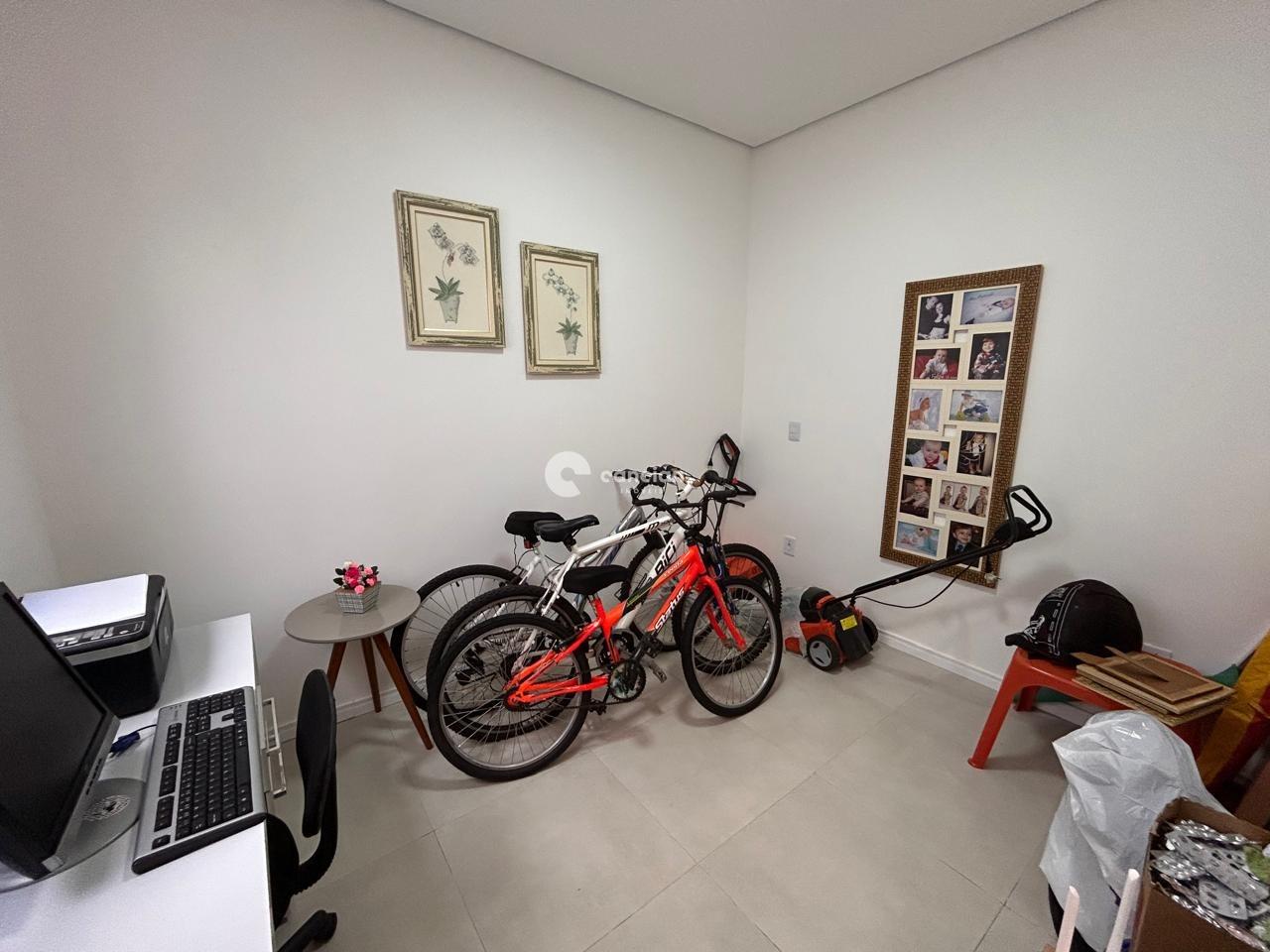 Casa à venda no Pinheiro Machado: