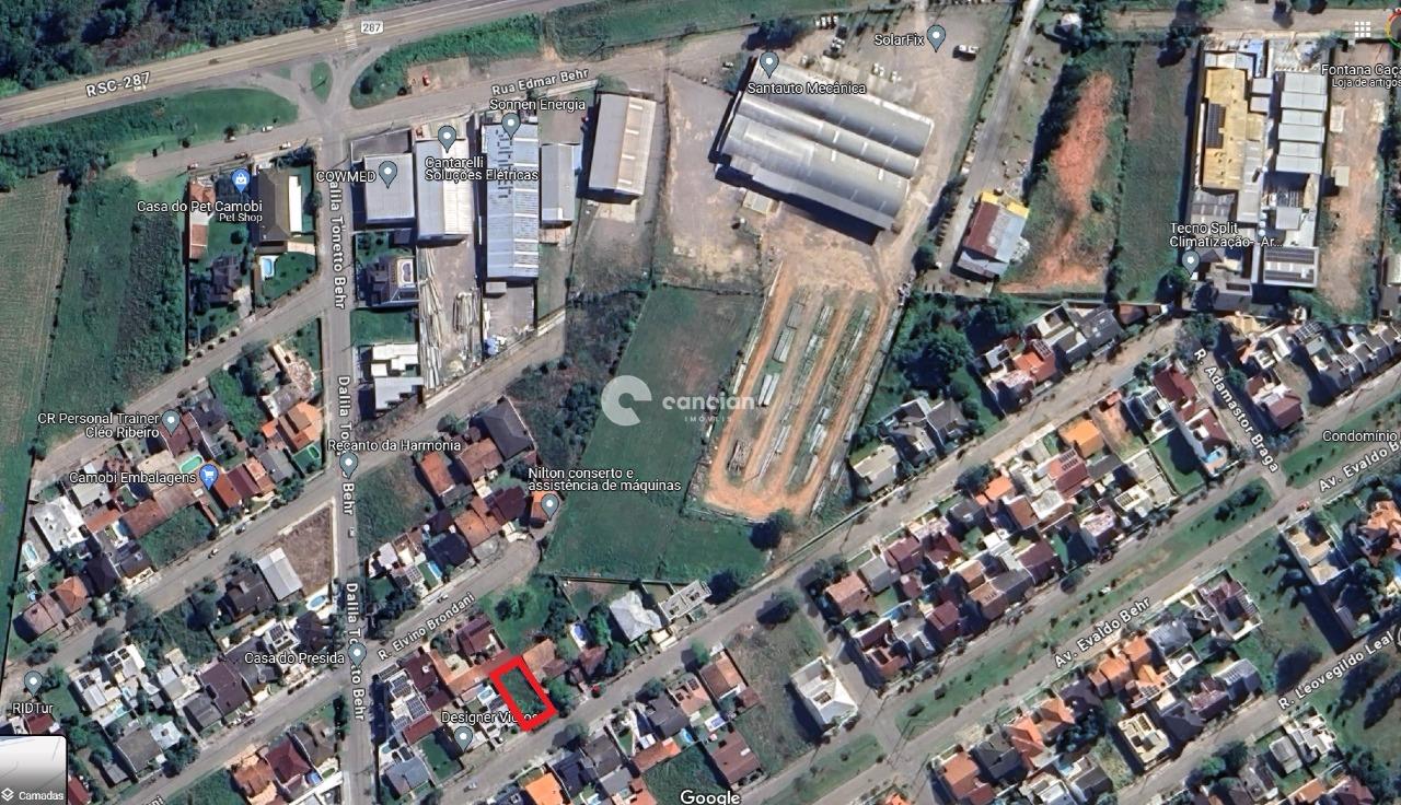 Terreno à venda no Camobi: