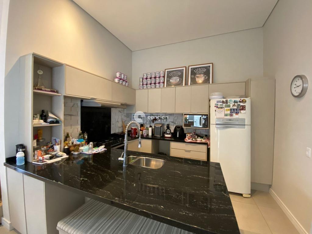 Casa de Condomínio à venda no Tomazetti: 