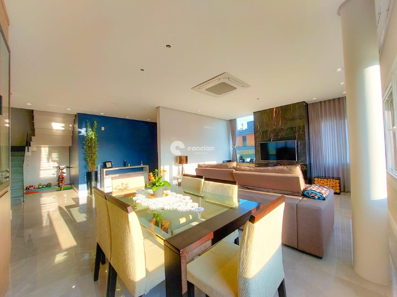 Casa de Condomínio à venda no Tomazetti: