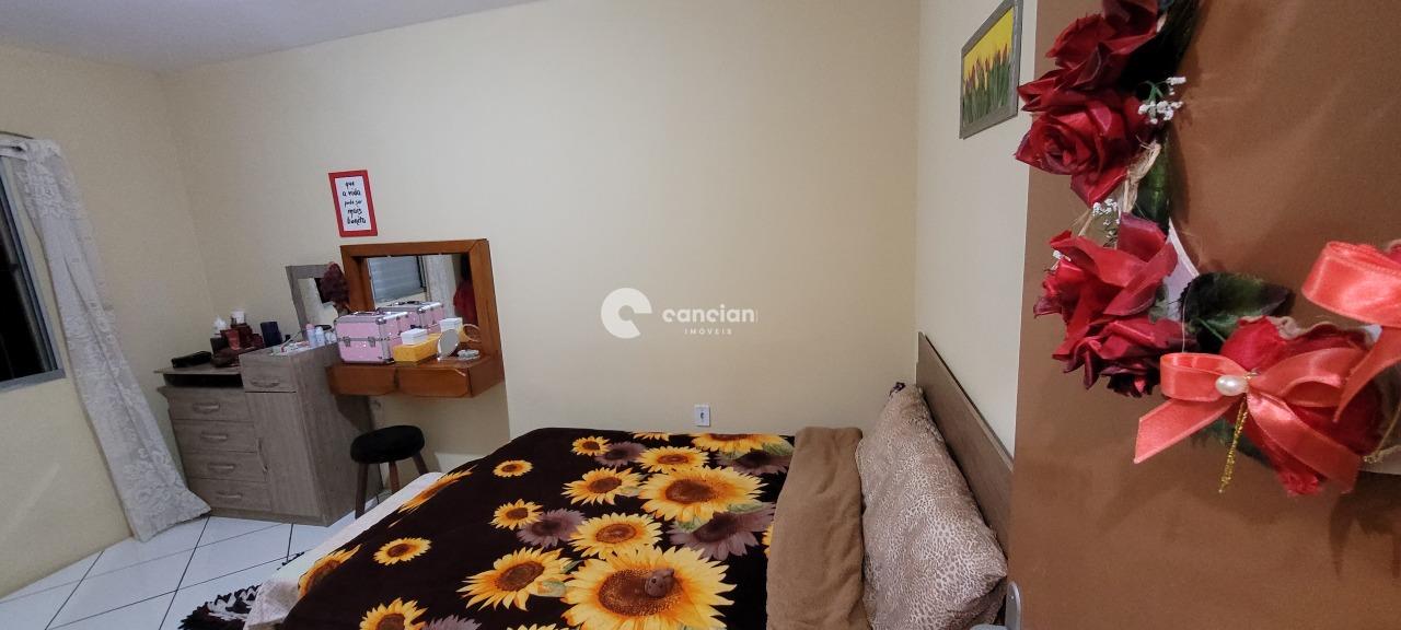 Casa de Condomínio à venda no Tancredo Neves: