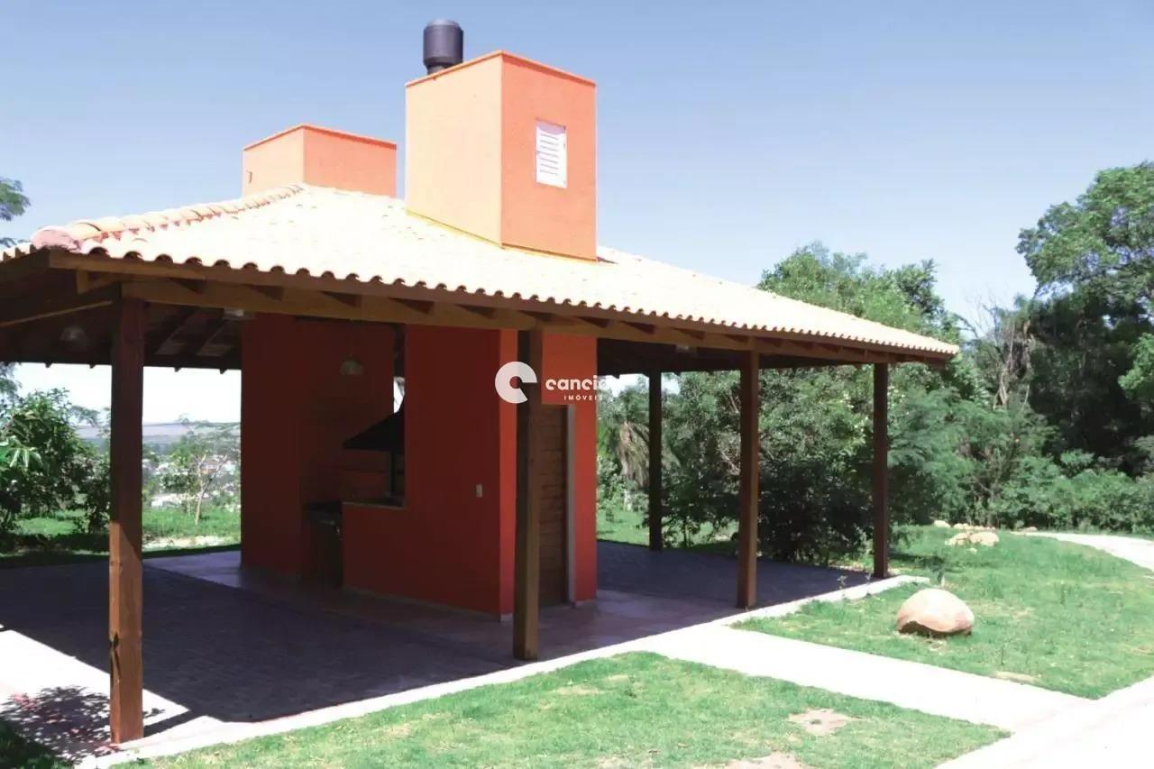 Terreno à venda no Tomazetti: