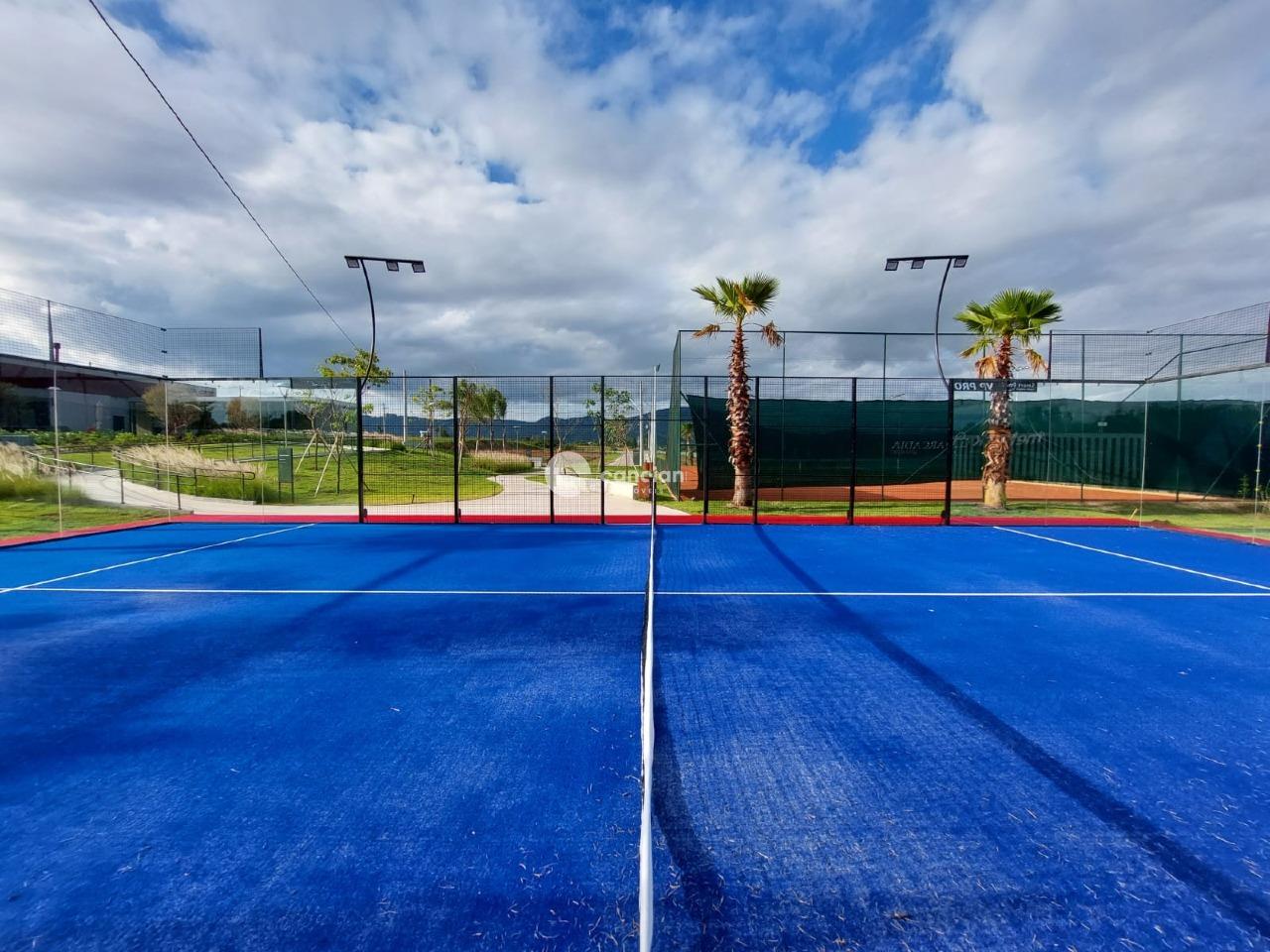 Terreno em condomínio à venda no Camobi: 