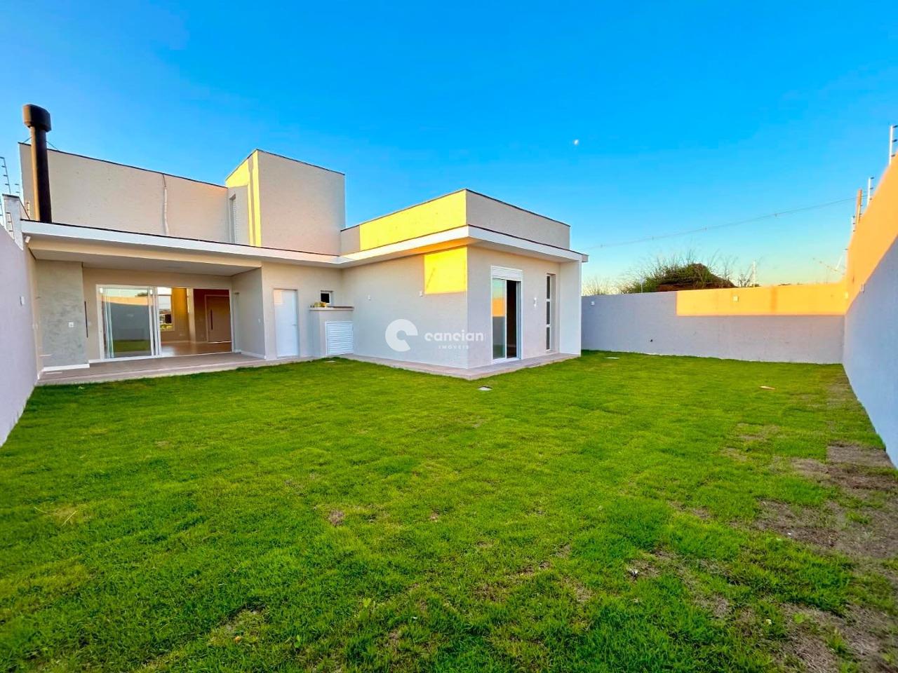 Casa à venda no Camobi: