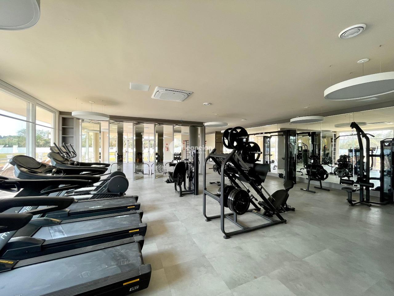 Terreno em condomínio à venda no Tomazetti: