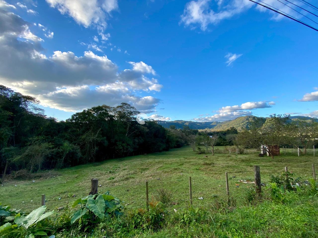 Terreno à venda no Campestre do Menino Deus: