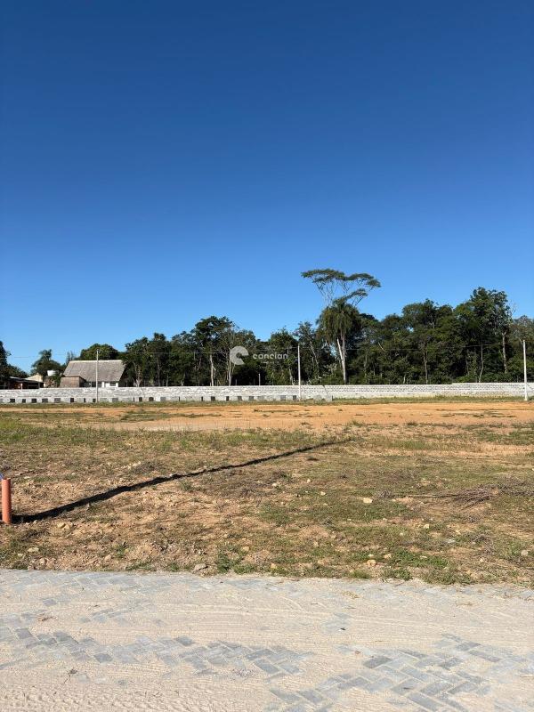 Terreno em condomínio à venda no Parque Serrano I: