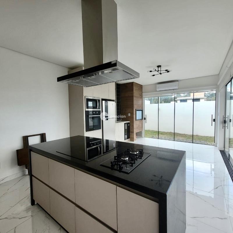 Casa de Condomínio à venda no Camobi: 