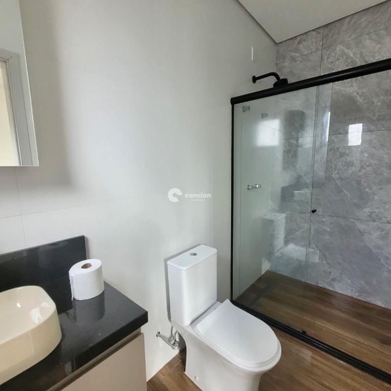 Casa de Condomínio à venda no Camobi: 