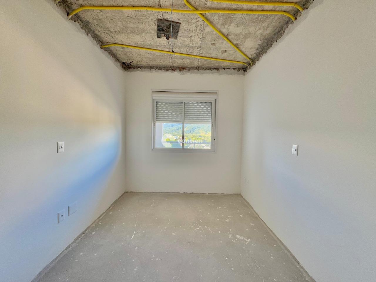 Apartamento à venda no Camobi: