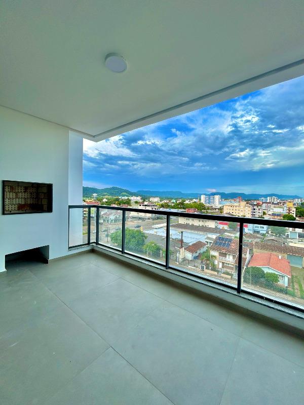 Apartamento à venda no Camobi: