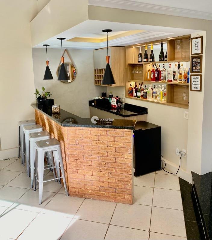 Casa à venda no Camobi: