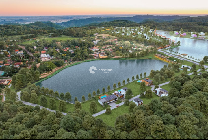 Terreno em condomínio à venda no Parque Serrano I: 