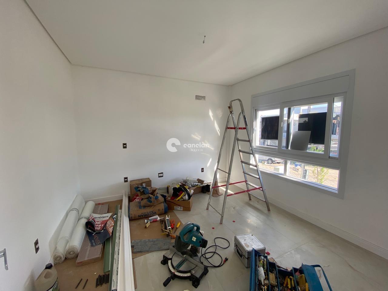 Casa de Condomínio à venda no Tomazetti: 