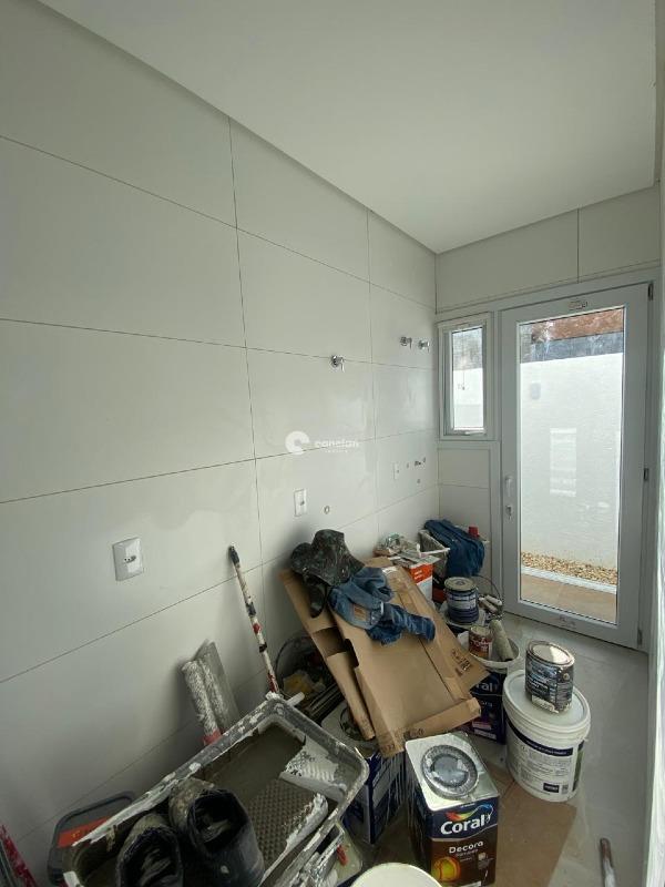 Casa de Condomínio à venda no Tomazetti: 