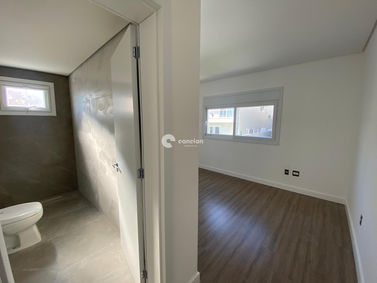 Casa de Condomínio à venda no Tomazetti: 