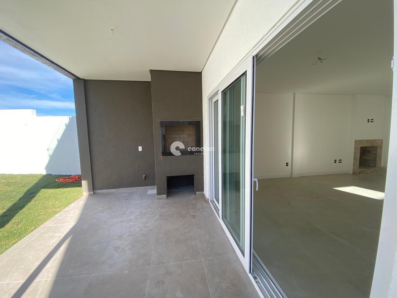 Casa de Condomínio à venda no Tomazetti: 