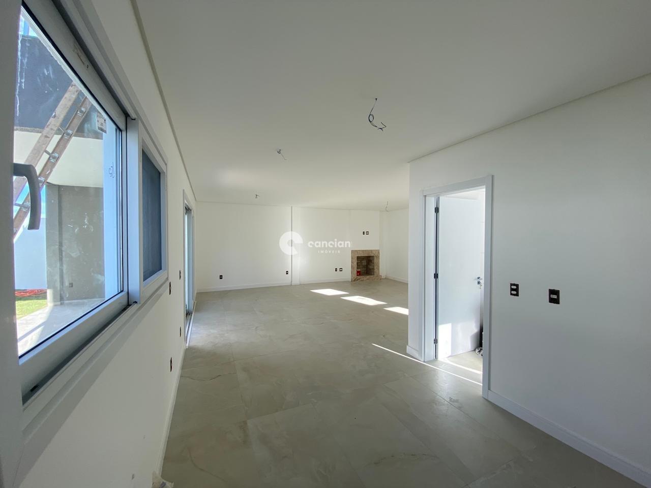 Casa de Condomínio à venda no Tomazetti: 