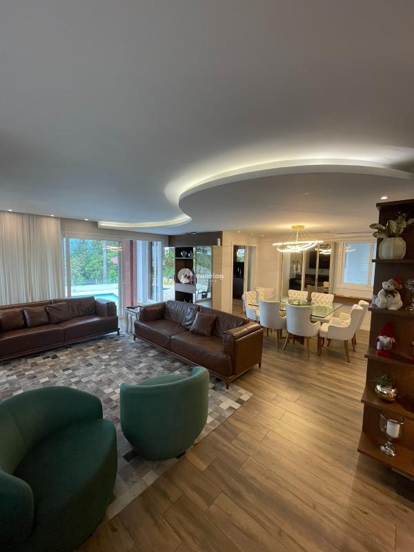 Casa de Condomínio à venda no Tomazetti: estar e jantar